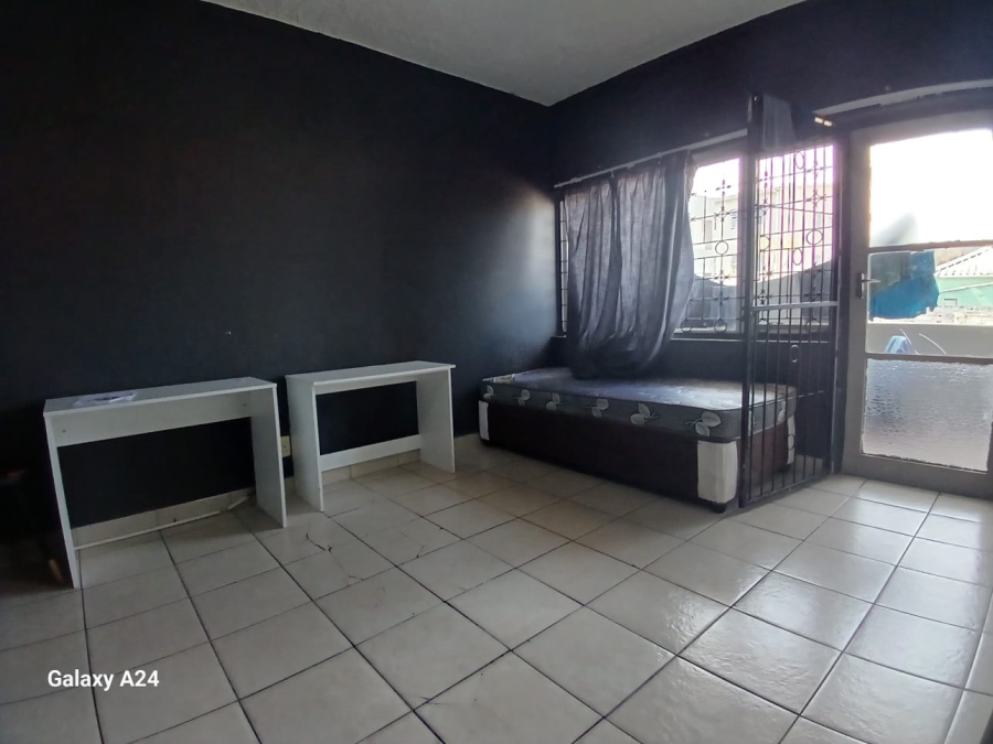 2 Bedroom Property for Sale in Southernwood Eastern Cape